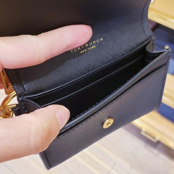 COPY - NEW!!! TORYBURCH EMERSON FLAP CARD CASE (FLAP) - Picture 3 of 4